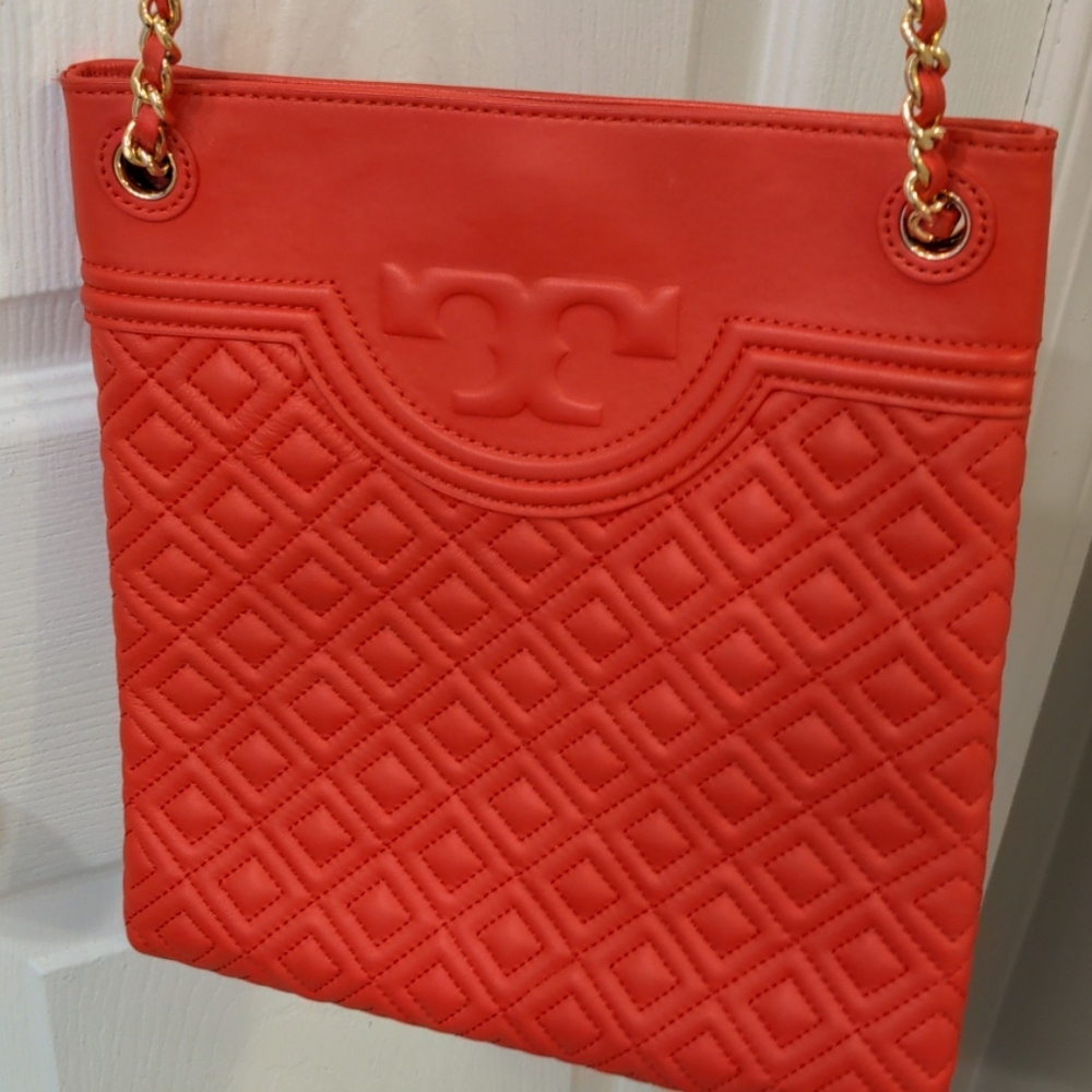 Tory burch 100% authentic red bag